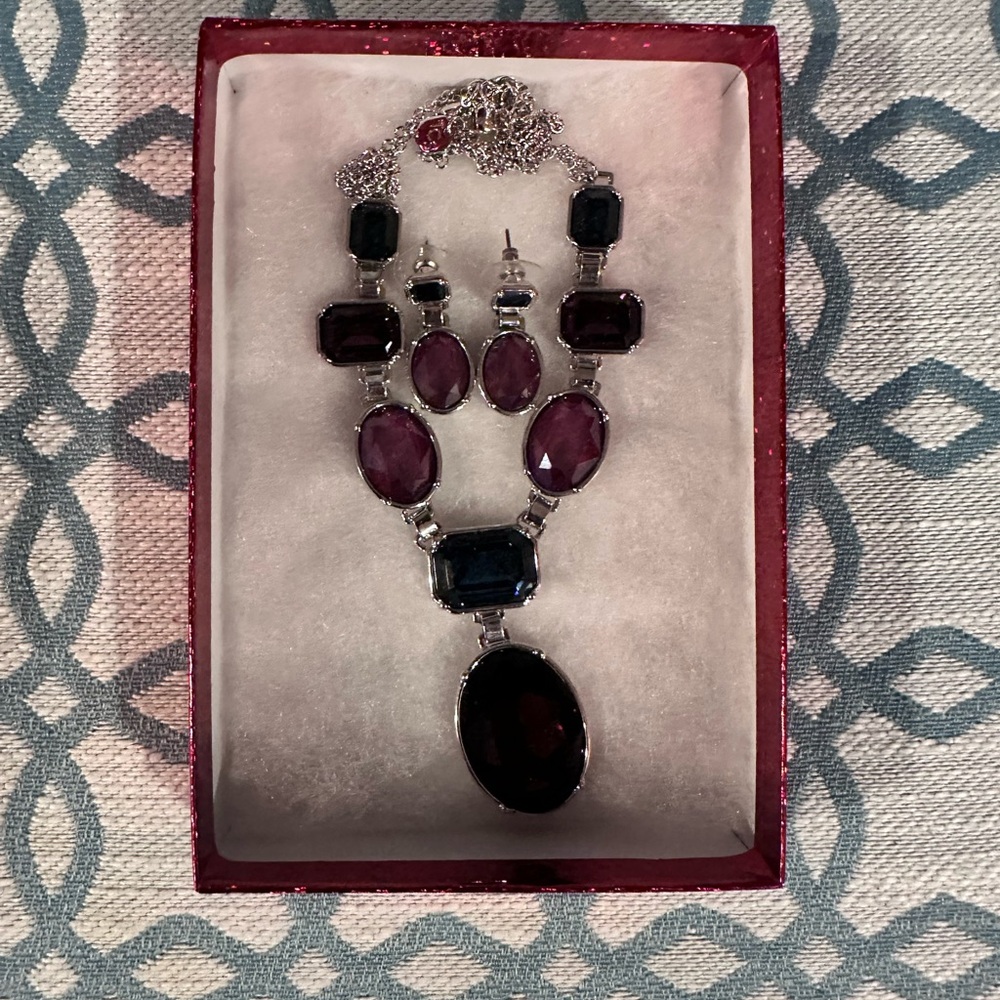 Touchstone Crystal Silver and Deep Purple Necklace Set